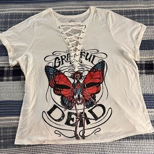 Grateful Dead Women's 2X White Tee with Red and Blue Butterfly Graphic